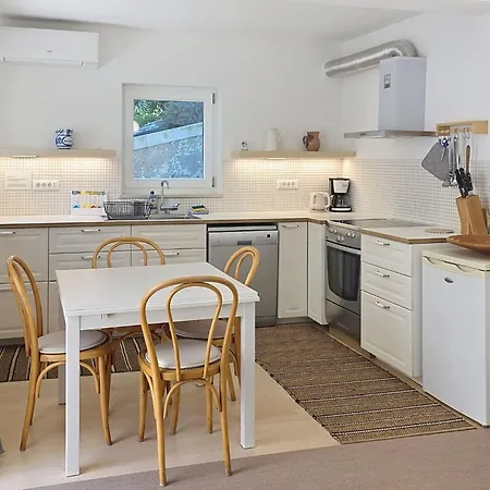 In Mit Terrasse By Interhome Apartment
